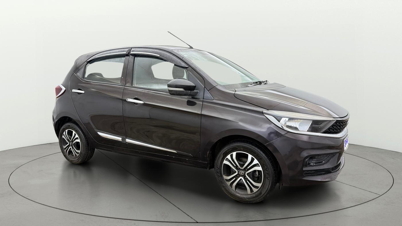 2023 Tata Tiago XTA PETROL, Petrol, Automatic, 19,334 km, Right Front Diagonal