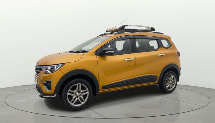 2022 Renault TRIBER RXZ AMT, Petrol, Automatic, 8,177 km, Left Front Diagonal