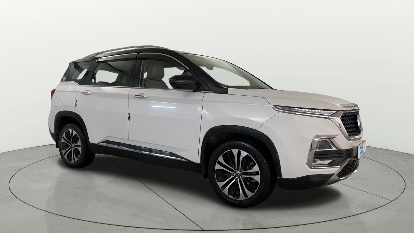 2021 MG HECTOR SHARP HYBRID 1.5 PETROL DUAL TONE, Petrol, Manual, 43,653 km, Right Front Diagonal