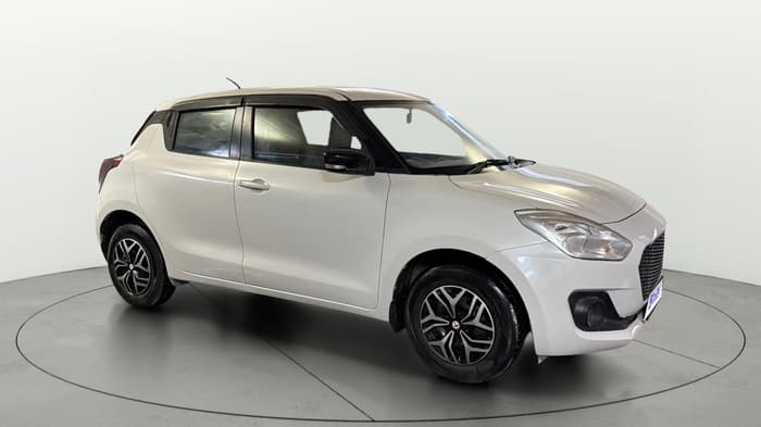 2022 Maruti Swift VXI, Petrol, Manual, 33,721 km, Right Front Diagonal