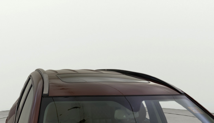 2018 Mahindra XUV500 W11 AT, Diesel, Automatic, 32,550 km, Roof