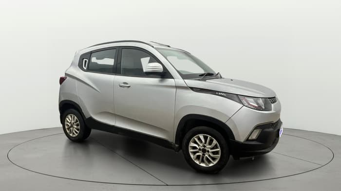 2017 Mahindra Kuv100 K8 D 6 STR, Diesel, Manual, 62,931 km, Right Front Diagonal