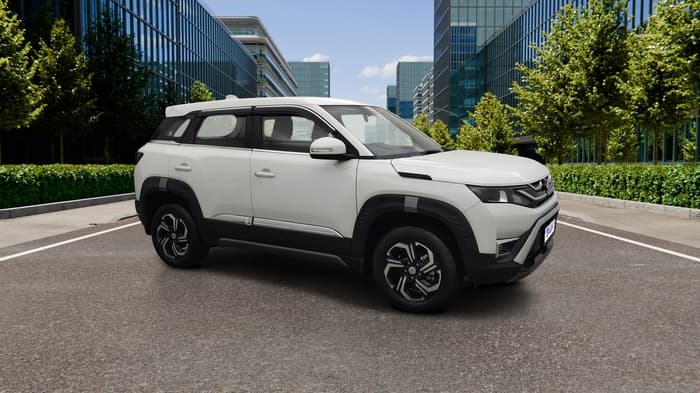 2025 Maruti BREZZA LXI, Petrol, Manual, 510 km, Right Front Diagonal