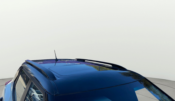 2022 Mahindra XUV300 W8 (O) 1.2 PETROL AMT, Petrol, Automatic, 36,068 km, Roof