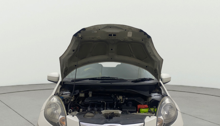 2013 Honda Brio VX MT, Petrol, Manual, 1,11,069 km, Open Bonet