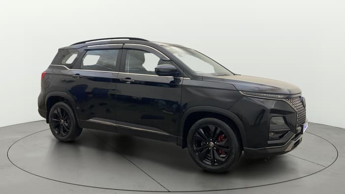 2024 MG HECTOR Sharp Pro Blackstorm 1.5 Turbo CVT, Petrol, Automatic, 26,049 km, Right Front Diagonal