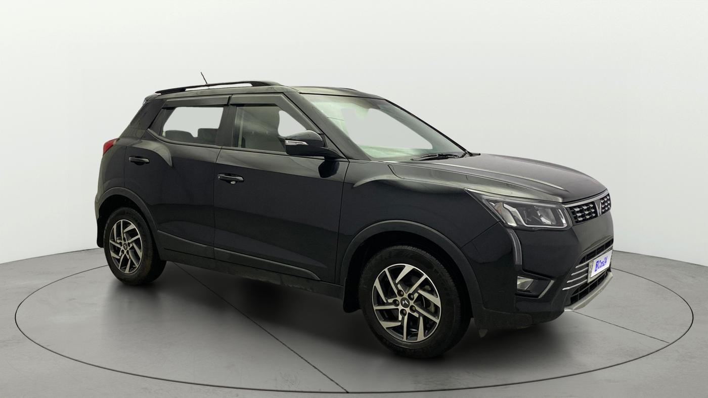 2023 Mahindra XUV300 W8 (O) 1.2 PETROL, Petrol, Manual, 20,347 km, SRP