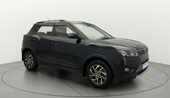 2023 Mahindra XUV300 W8 (O) 1.2 PETROL, Petrol, Manual, 20,347 km, SRP