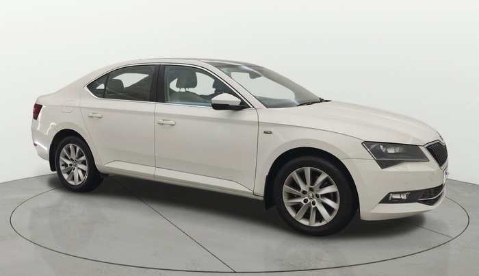 2016 Skoda Superb L&K 1.8 TSI AT, Petrol, Automatic, 44,516 km, SRP