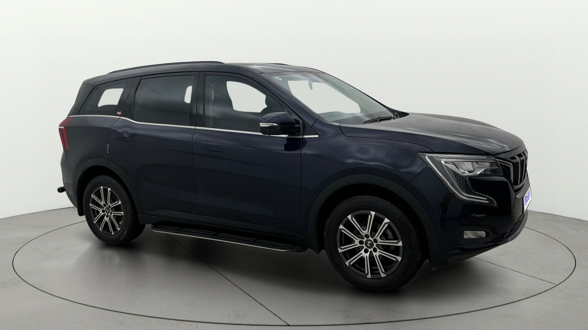 2023 Mahindra XUV700 2021-2026 AX 7 LUXURY D MT 7 STR 2023 Mahindra XUV700 2021-2026 AX 7 LUXURY D MT 7 STR