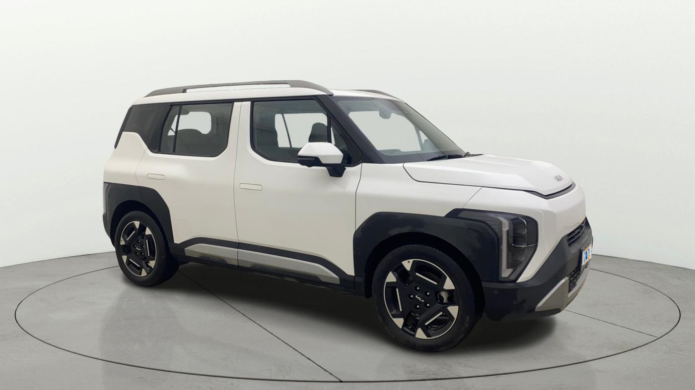 2025 KIA SYROS HTX Plus (O) 1.0 Turbo 7DCT, Petrol, Automatic, 6,867 km, Right Front Diagonal