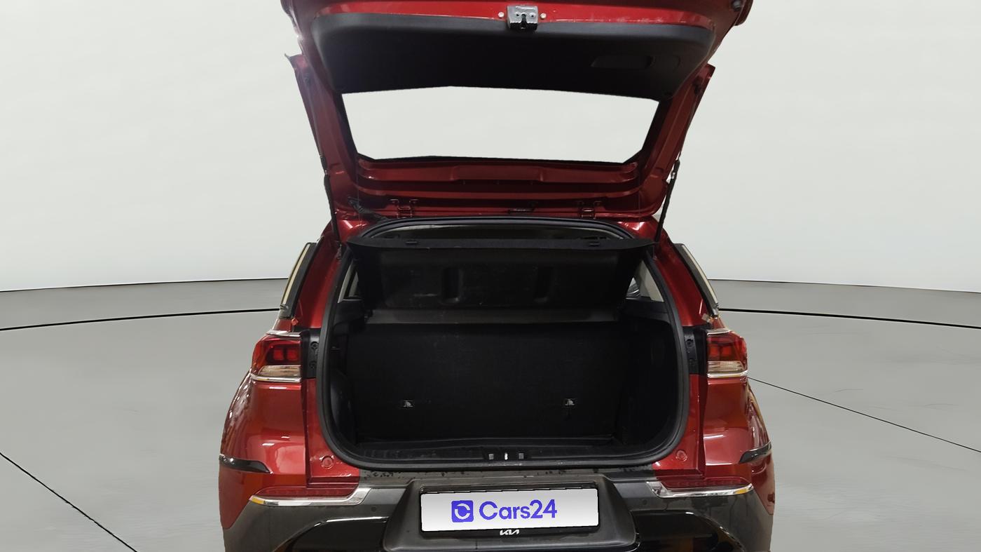 2020 KIA SONET GTX PLUS 1.5, Diesel, Manual, 1,10,909 km, Boot Door Open