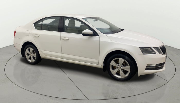 2019 Skoda Octavia STYLE 1.8 TSI AT, Petrol, Automatic, 1,12,805 km, SRP