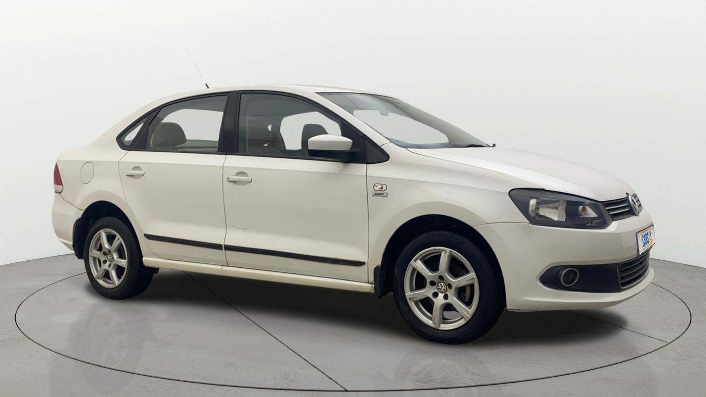 2014 Volkswagen Vento HIGHLINE 1.6 MPI, Petrol, Manual, 64,335 km, SRP