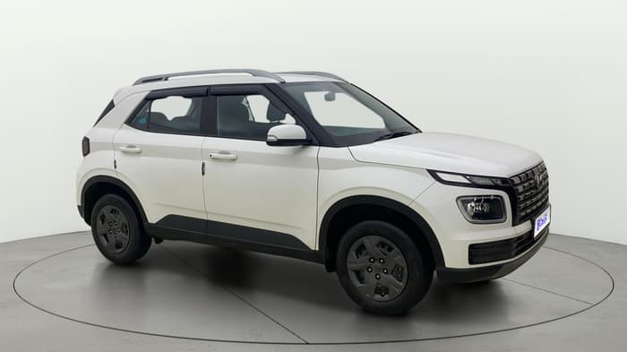 2023 Hyundai VENUE S(O) 1.2, Petrol, Manual, 10,915 km, Right Front Diagonal