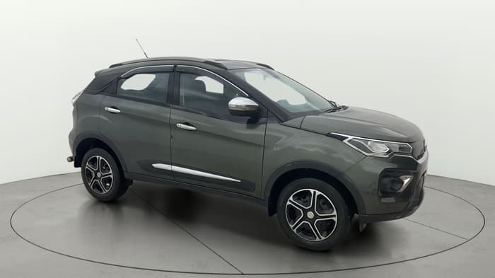 2022 Tata NEXON XM PLUS SUNROOF DIESEL, Diesel, Manual, 72,108 km, Right Front Diagonal