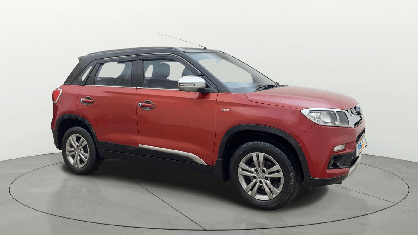 2017 Maruti Vitara Brezza ZDI PLUS DUAL TONE, Diesel, Manual, 1,29,768 km, Right Front Diagonal