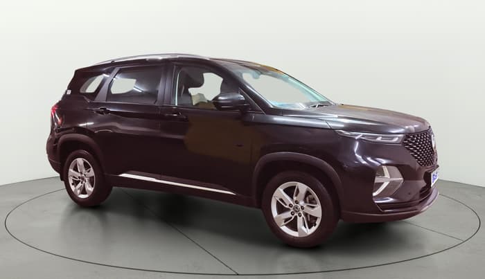 2022 MG HECTOR PLUS SUPER 1.5 PETROL TURBO HYBRID MT 7-STR, Petrol, Manual, 20,862 km, Right Front Diagonal
