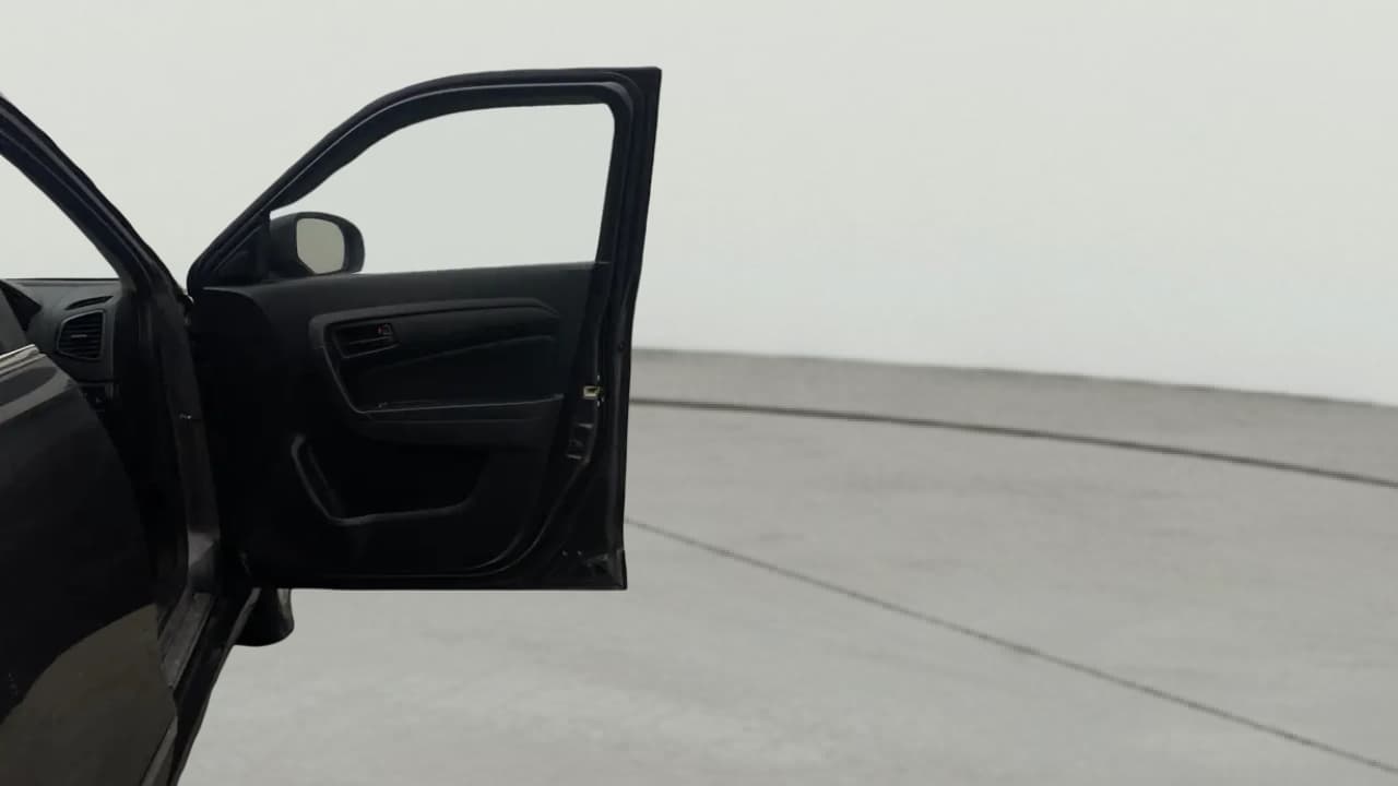 2019 Maruti Vitara Brezza VDI, Diesel, Manual, 33,533 km, RHS Front Door