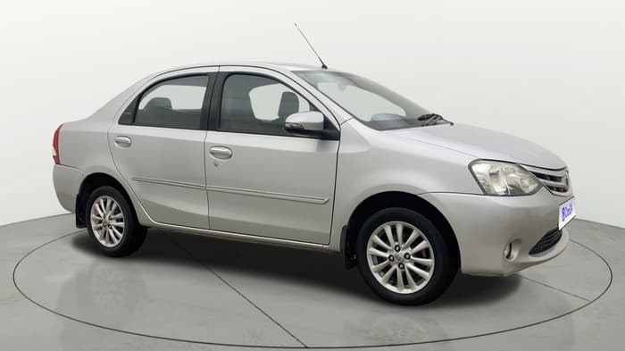 2013 Toyota Etios Liva V, Petrol, Manual, 61,478 km, Right Front Diagonal