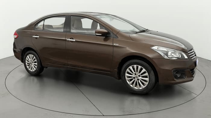 2015 Maruti Ciaz ZXI, Petrol, Manual, 25,428 km, Right Front Diagonal