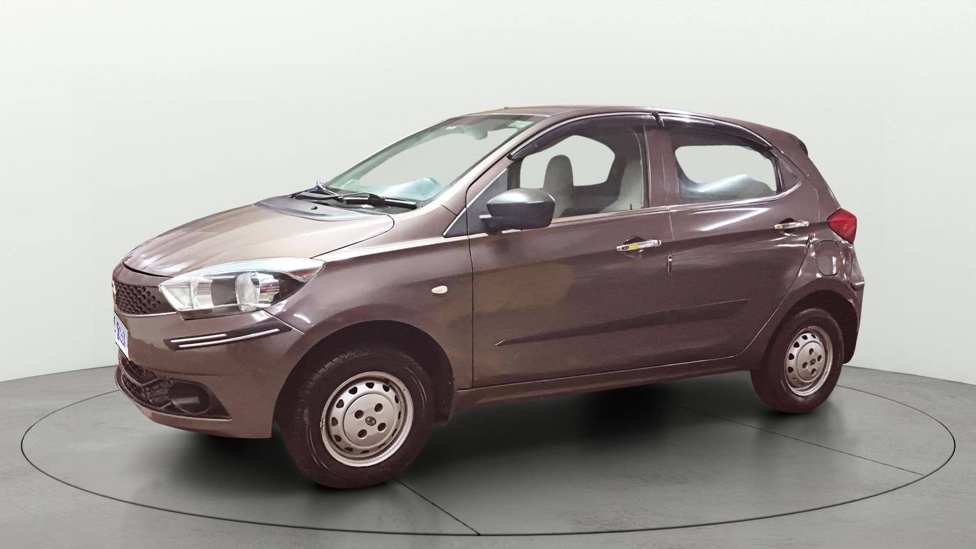 2018 Tata Tiago XM PETROL, Petrol, Manual, 75,428 km, Left Front Diagonal