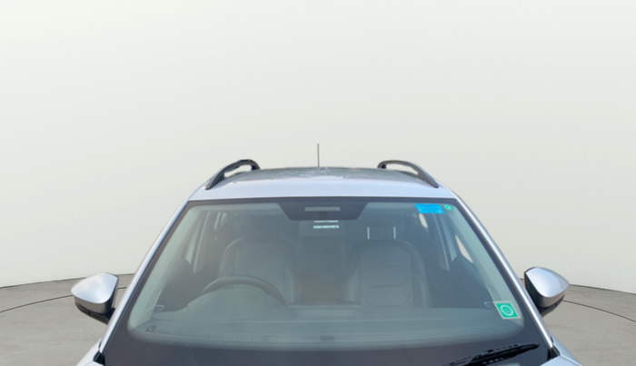 2022 Skoda KUSHAQ ACTIVE 1.0L TSI MT, Petrol, Manual, 84,819 km, Front Windshield