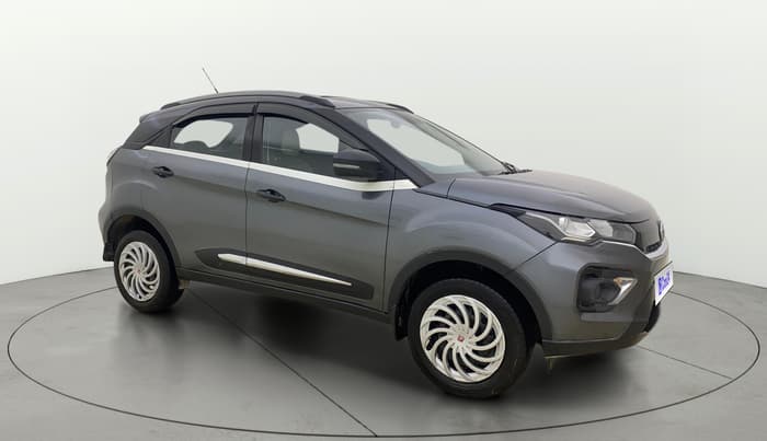 2022 Tata NEXON XM SUNROOF PETROL, Petrol, Manual, 1,15,552 km, Right Front Diagonal