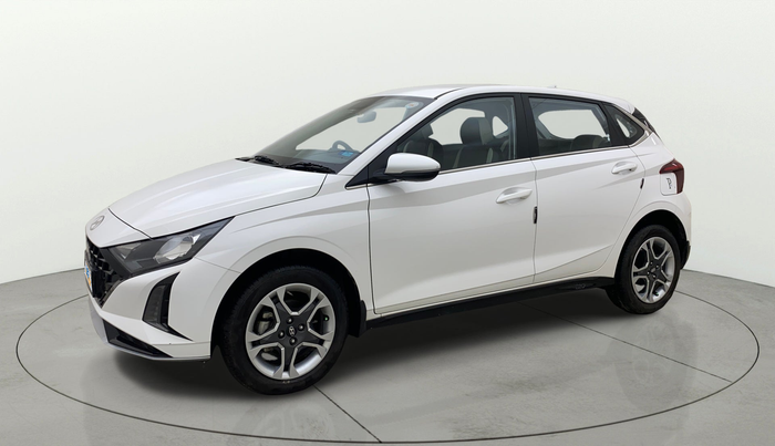 2024 Hyundai NEW I20 SPORTZ 1.2 IVT, Petrol, Automatic, 6,669 km, Left Front Diagonal