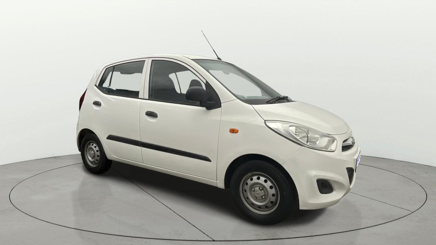 2015 Hyundai i10 MAGNA 1.1, Petrol, Manual, 43,974 km, SRP