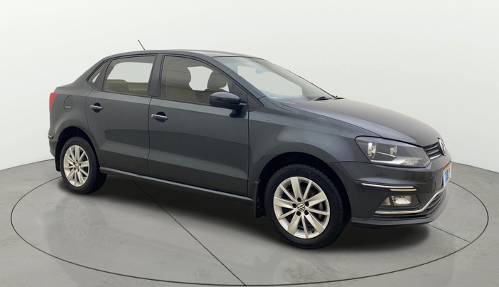 2016 Volkswagen Ameo HIGHLINE1.2L, Petrol, Manual, 56,702 km, Right Front Diagonal