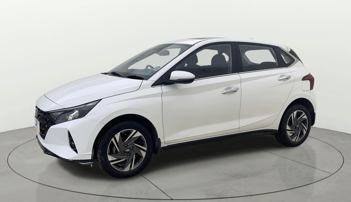 2022 Hyundai NEW I20 ASTA (O) 1.2 AT, Petrol, Automatic, 11,797 km, Left Front Diagonal