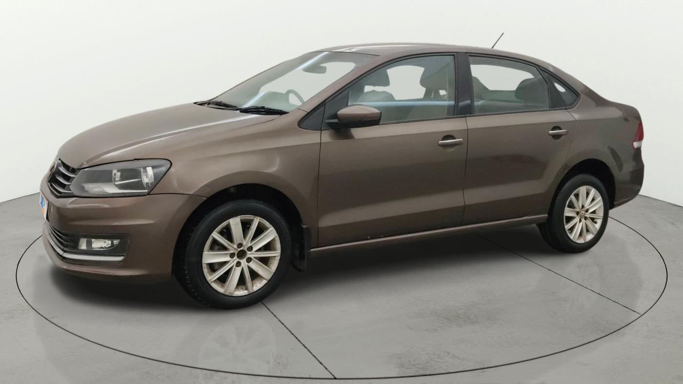 2017 Volkswagen Vento HIGHLINE PETROL AT, Petrol, Automatic, 1,13,139 km, Left Front Diagonal
