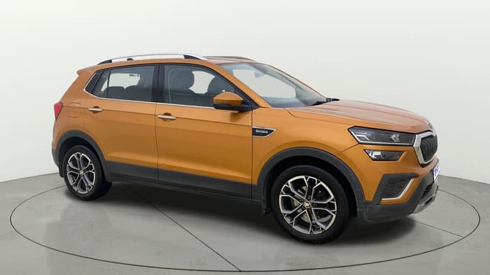 2021 Skoda KUSHAQ STYLE 1.0L TSI AT, Petrol, Automatic, 25,529 km, Right Front Diagonal