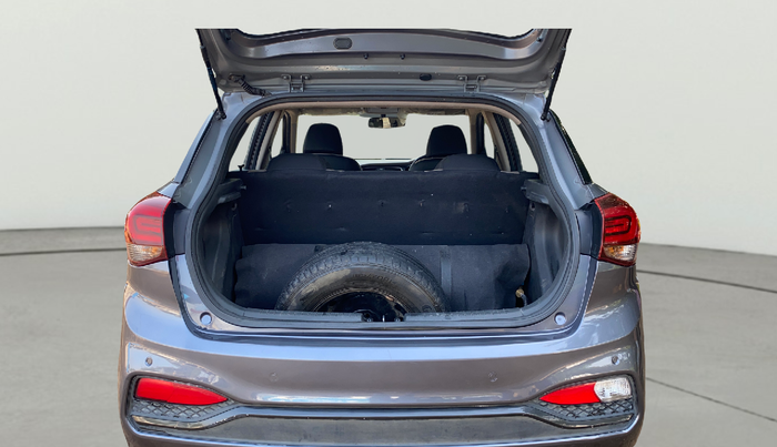 2019 Hyundai Elite i20 MAGNA PLUS 1.2, CNG, Manual, 69,315 km, Boot Open Zoomed View