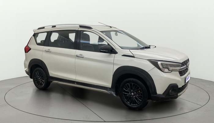 2019 Maruti XL6 ALPHA MT, Petrol, Manual, 52,801 km, Right Front Diagonal
