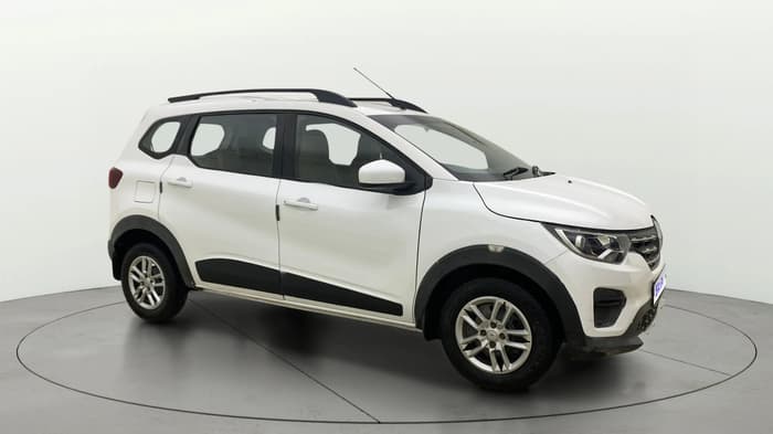 2020 Renault TRIBER RXT AMT, Petrol, Automatic, 88,315 km, Right Front Diagonal