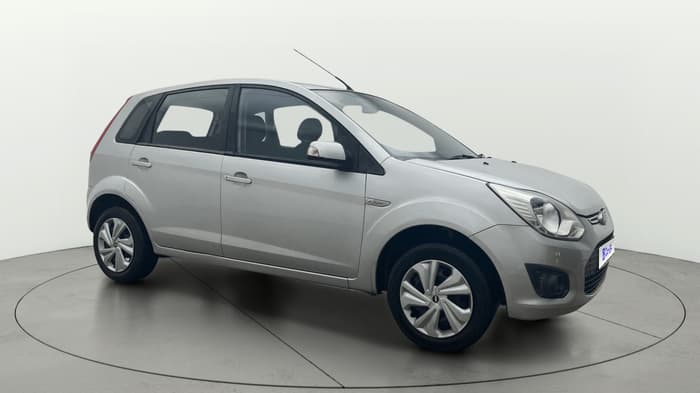2015 Ford Figo ZXI 1.2 PETROL, Petrol, Manual, 79,147 km, Right Front Diagonal