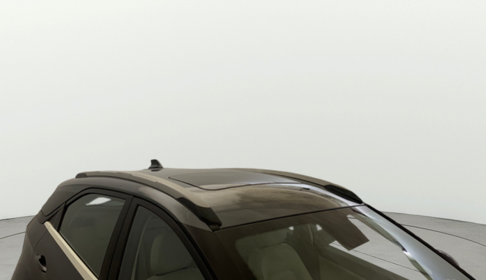 2023 Tata NEXON XZ PLUS LUX SUNROOF DUAL TONE PETROL, Petrol, Manual, 21,216 km, Roof