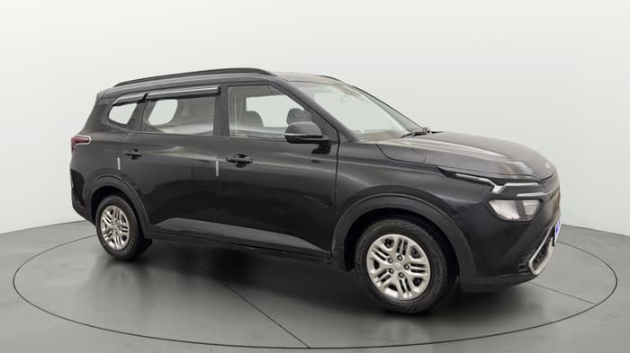 2025 KIA CARENS Premium (O) 1.5 Petrol 7 STR, Petrol, Manual, 3,116 km, Right Front Diagonal