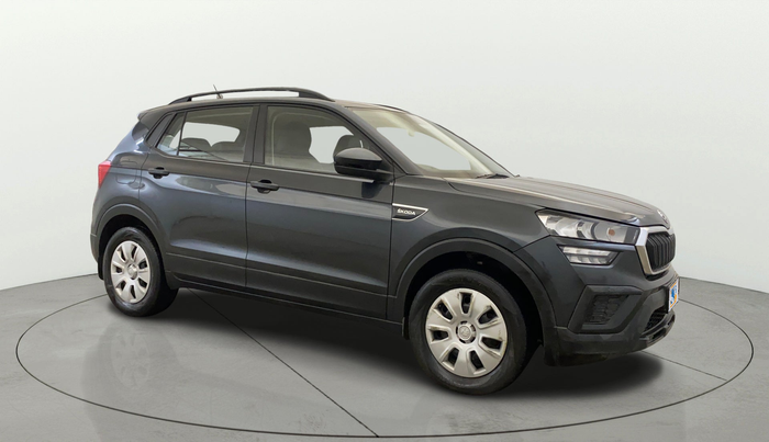 2025 Skoda KUSHAQ ACTIVE 1.0L TSI MT, Petrol, Manual, 20,557 km, Right Front Diagonal