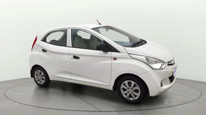 2018 Hyundai Eon MAGNA +, Petrol, Manual, 25,858 km, Right Front Diagonal