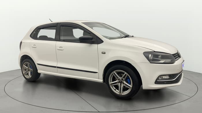 2015 Volkswagen Polo COMFORTLINE 1.2L, Petrol, Manual, 1,23,456 km, Right Front Diagonal