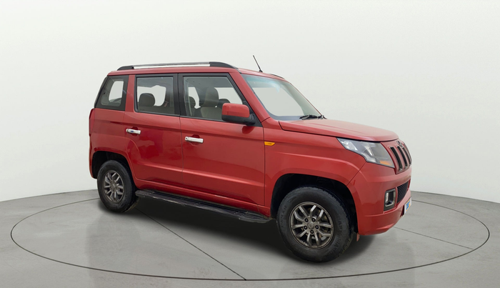 2018 Mahindra TUV300 T10, Diesel, Manual, 1,02,111 km, SRP