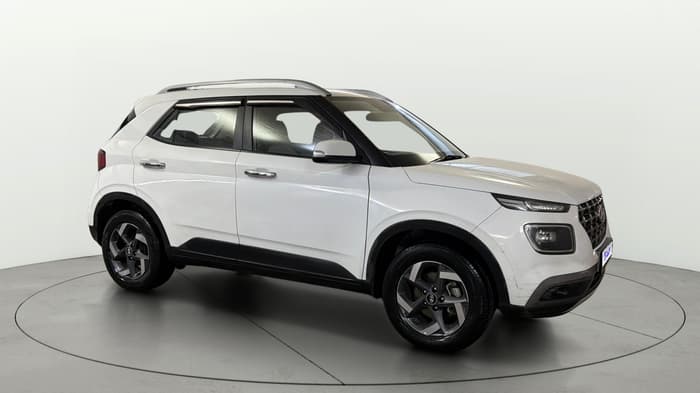 2022 Hyundai VENUE SX 1.5 (O) EXECUTIVE CRDI, Diesel, Manual, 58,123 km, Right Front Diagonal