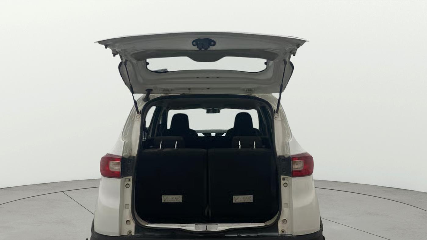 2020 Renault TRIBER RXZ, Petrol, Manual, 47,764 km, Boot Door Open