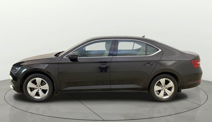 2017 Skoda Superb STYLE 1.8 TSI AT, Petrol, Automatic, 59,773 km, Left Side