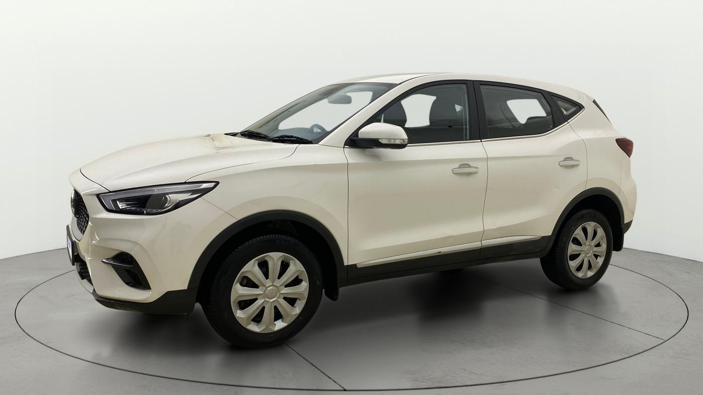 2024 MG ASTOR Sprint 1.5 MT (Ivory), Petrol, Manual, 5,466 km, Left Front Diagonal