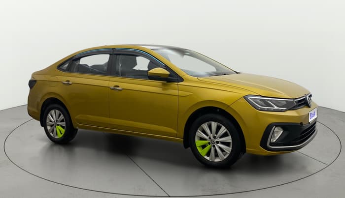 2022 Volkswagen VIRTUS HIGHLINE TSI 1.0 AT, Petrol, Automatic, 29,484 km, Right Front Diagonal