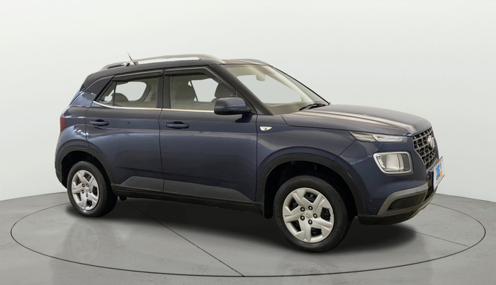 2021 Hyundai VENUE S 1.2, Petrol, Manual, 66,300 km, Right Front Diagonal